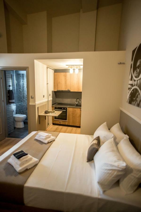 City Lofts อเล็กซานโดรโพลิส ภายนอก รูปภาพ