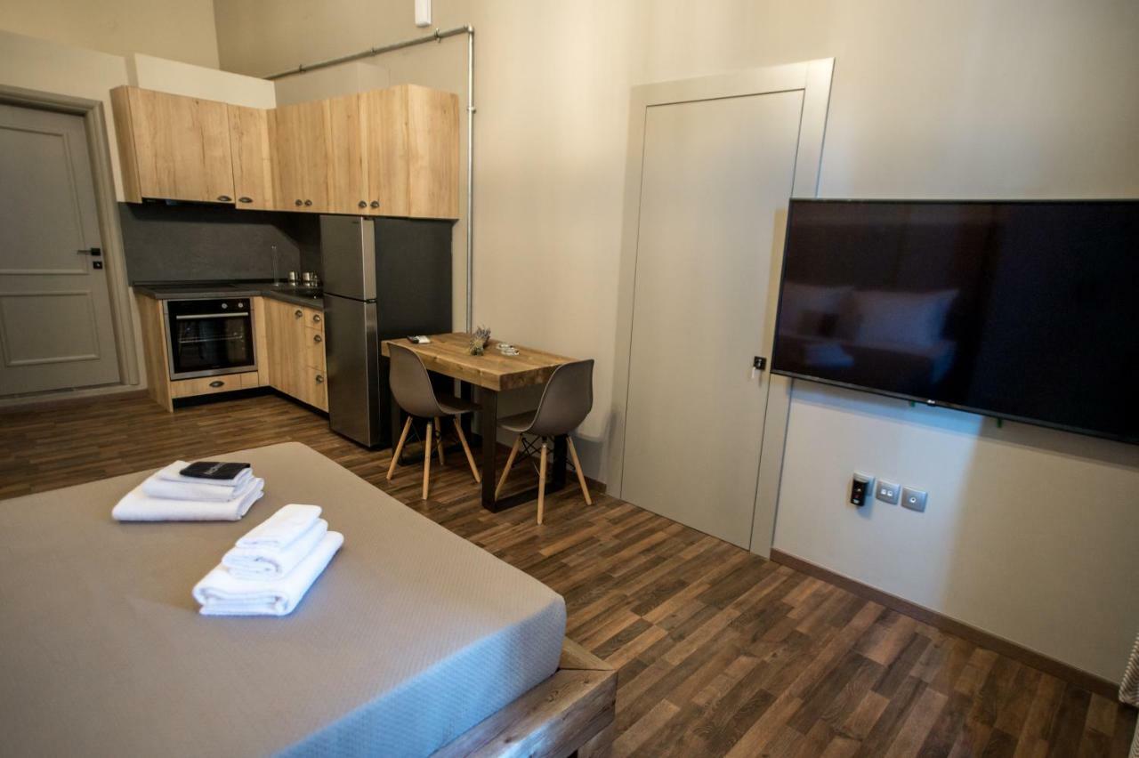 City Lofts อเล็กซานโดรโพลิส ภายนอก รูปภาพ